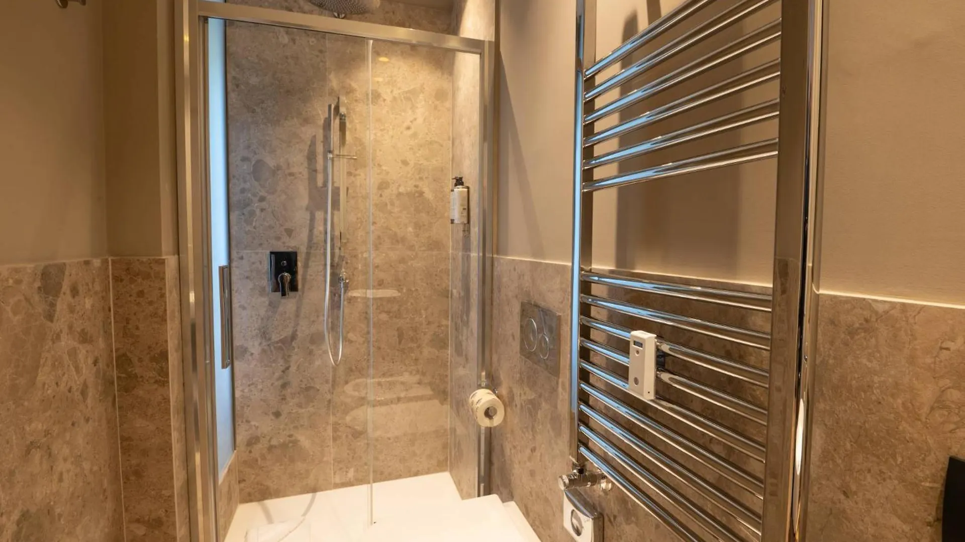 Domus 213 Guest House Rome Italy
