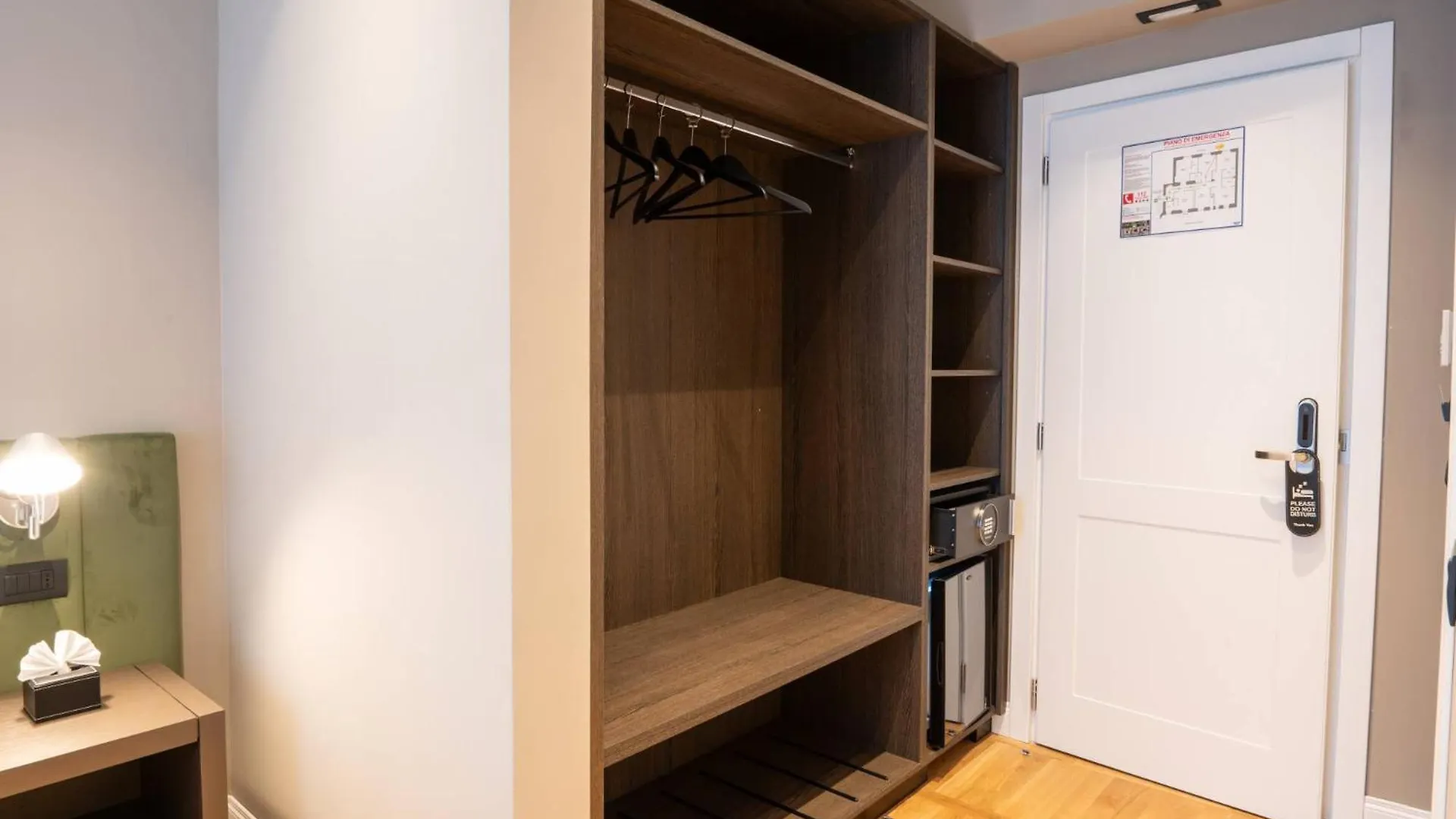 Domus 213 Guest House Rome