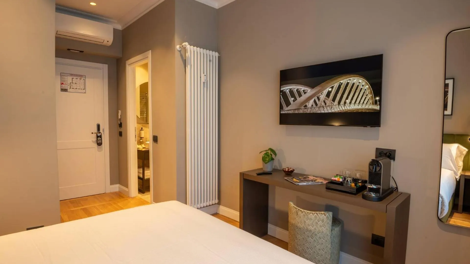 Domus 213 Guest House Rome Italy